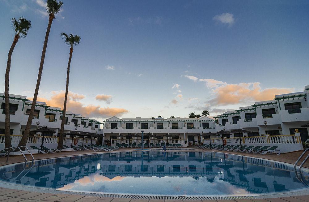 Las Adelfas Hotel Puerto del Carmen  Exterior photo